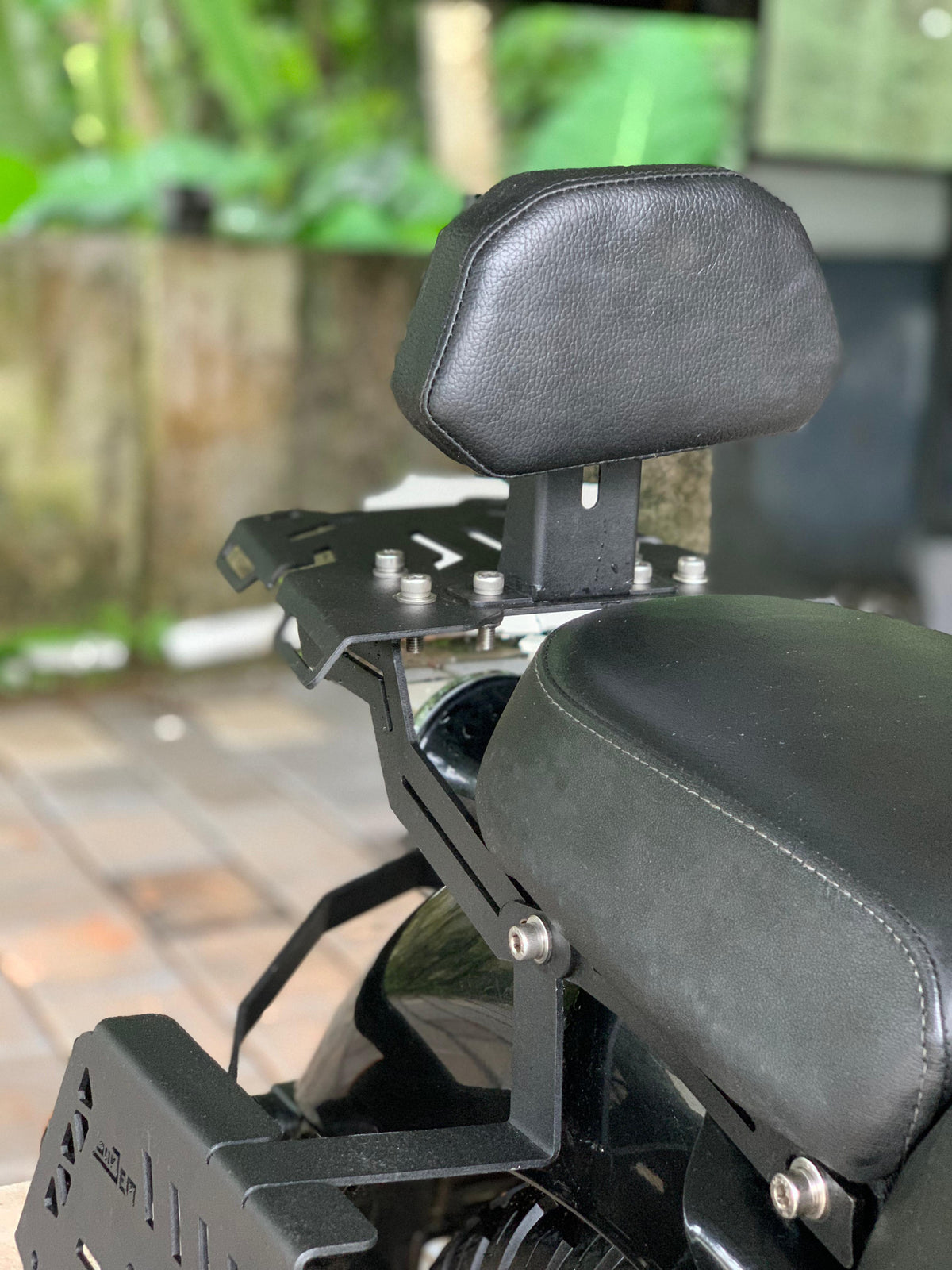 Backrest and luggage carrier combo for Meteor 350 by Jorjem International, showcasing sturdy design and practical features.
