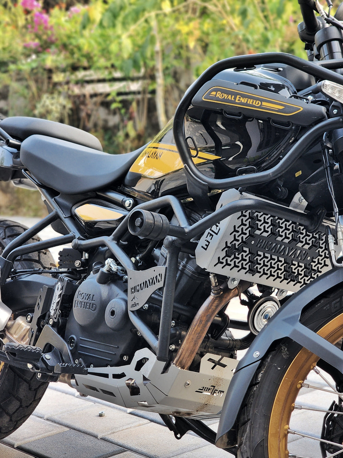 Jorjem Trail edition crash guard for Himalayan 450, showcasing sturdy design and protective features for off-road biking.