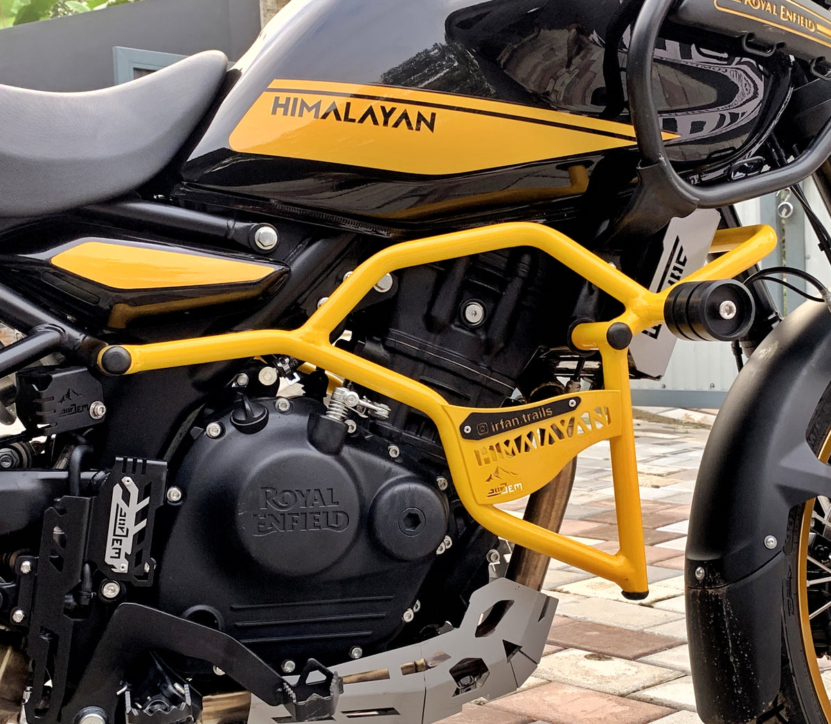 Jorjem Trail edition crash guard for Himalayan 450, featuring rugged design and durable construction for motorcycle protection.
