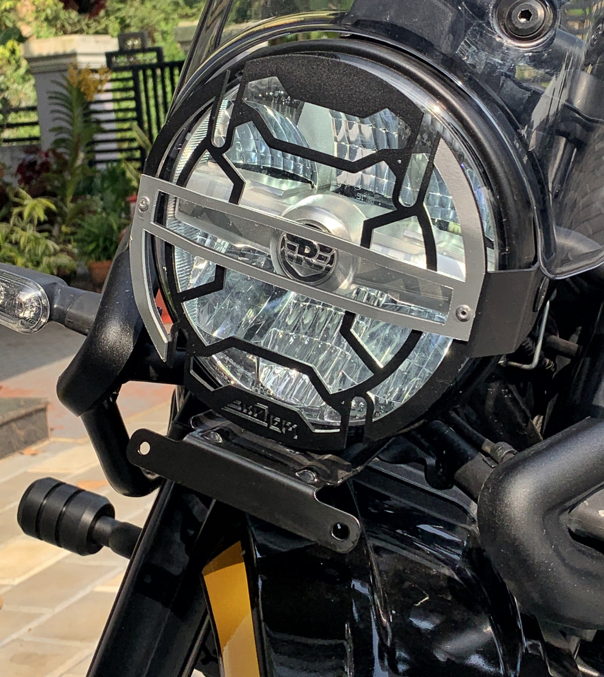 headlight guard for re himalayan 450