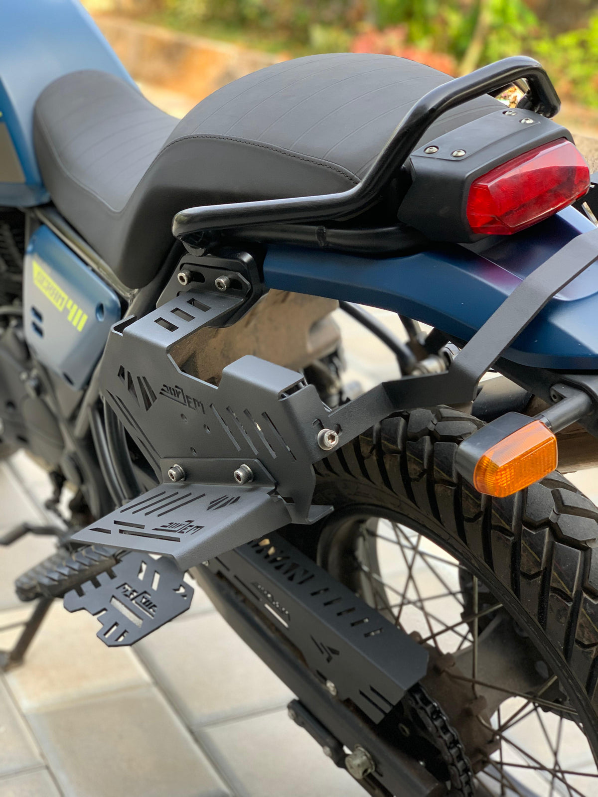 himalayan scram 411 accessories
