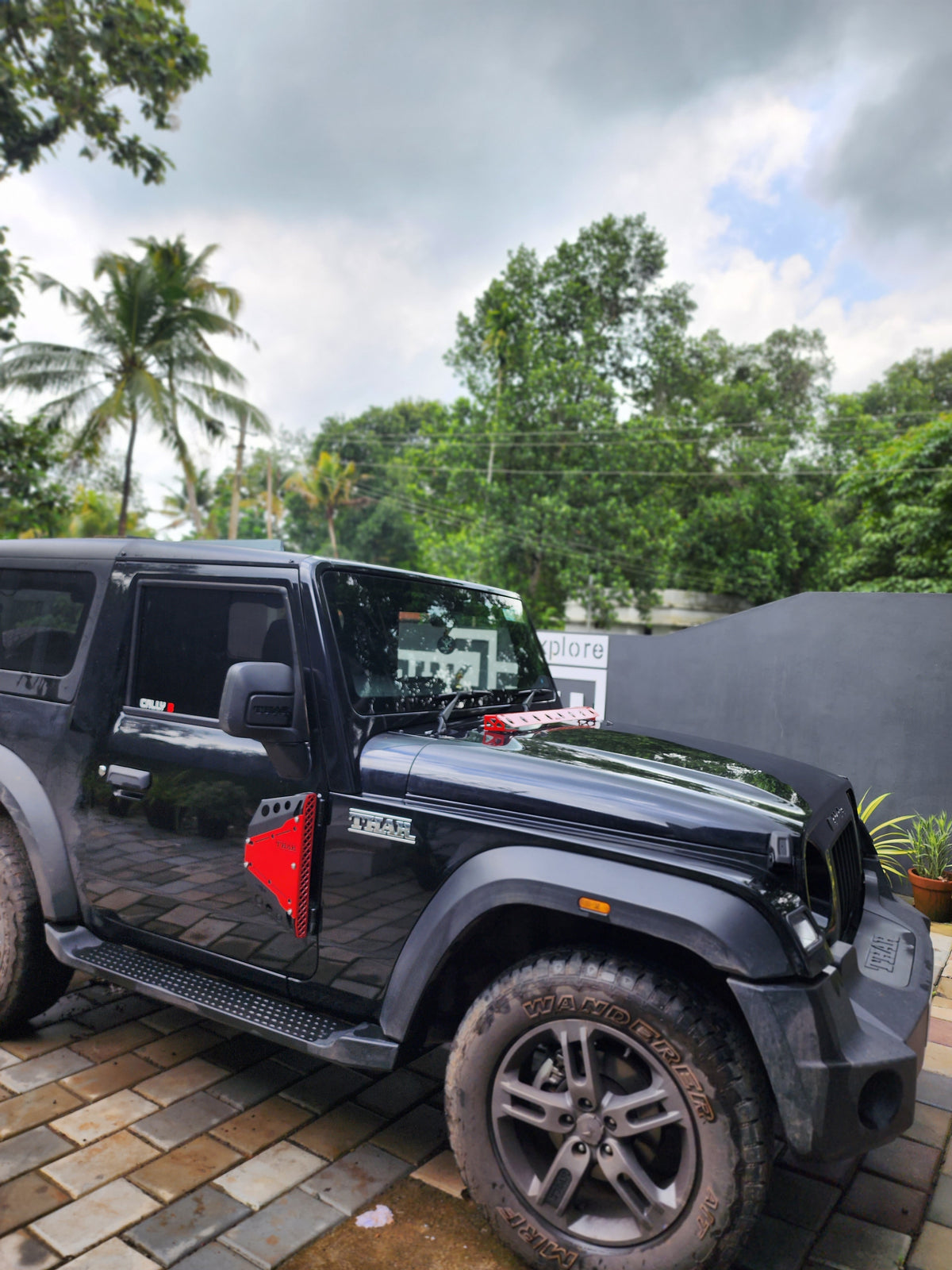 Thar 3&5 door hinge fender cover [pair of 2] - Jorjem international pvt ltd