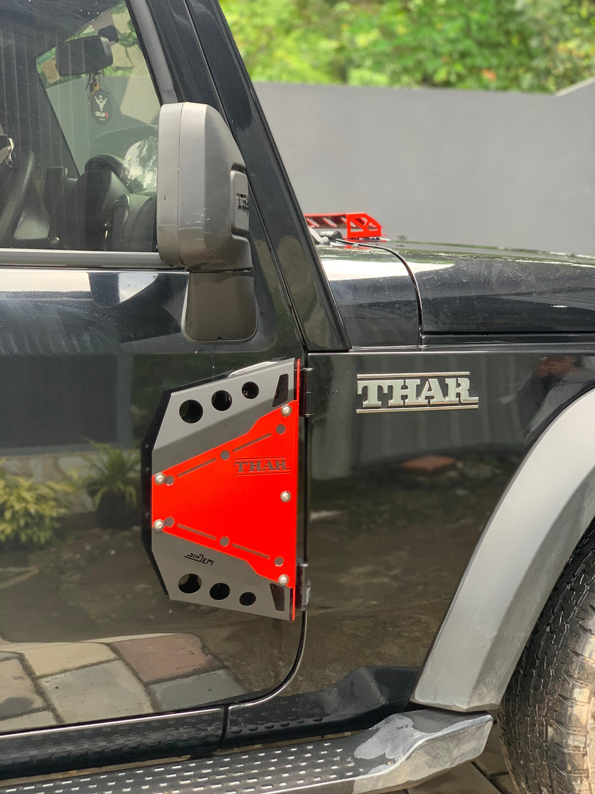 Thar 3&5 door hinge fender cover [pair of 2] - Jorjem international pvt ltd
