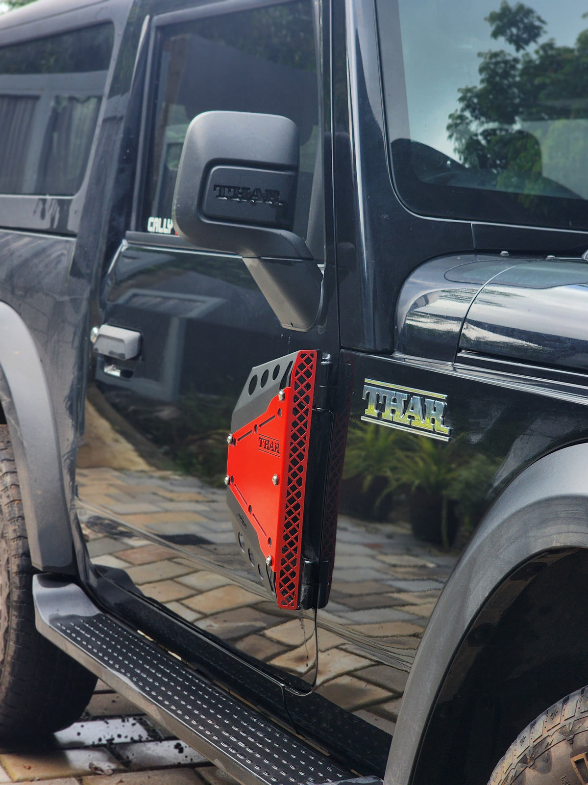 Thar 3&5 door hinge fender cover [pair of 2] - Jorjem international pvt ltd